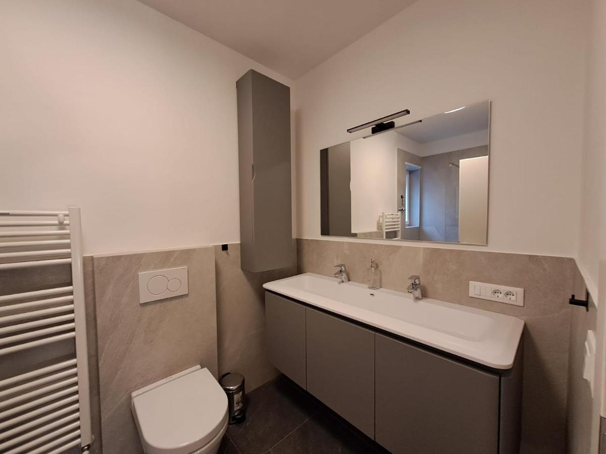 Guesthouse Le Palme Postal / Burgstall Εξωτερικό φωτογραφία