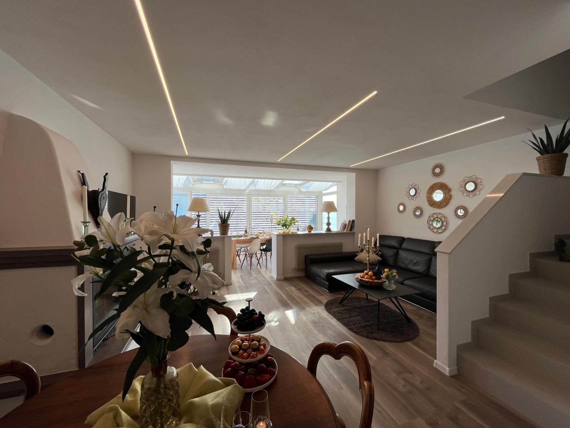 Guesthouse Le Palme Postal / Burgstall Εξωτερικό φωτογραφία