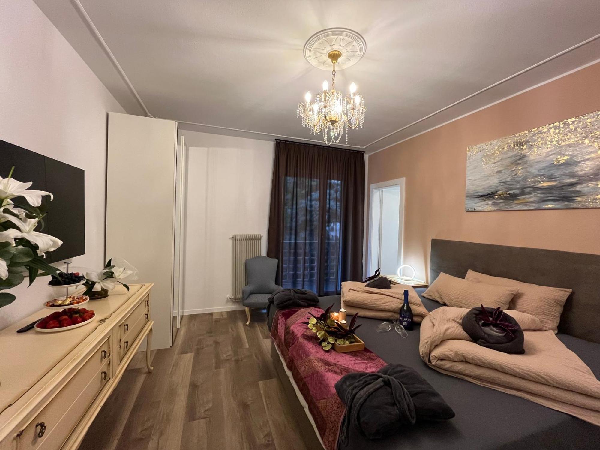 Guesthouse Le Palme Postal / Burgstall Εξωτερικό φωτογραφία